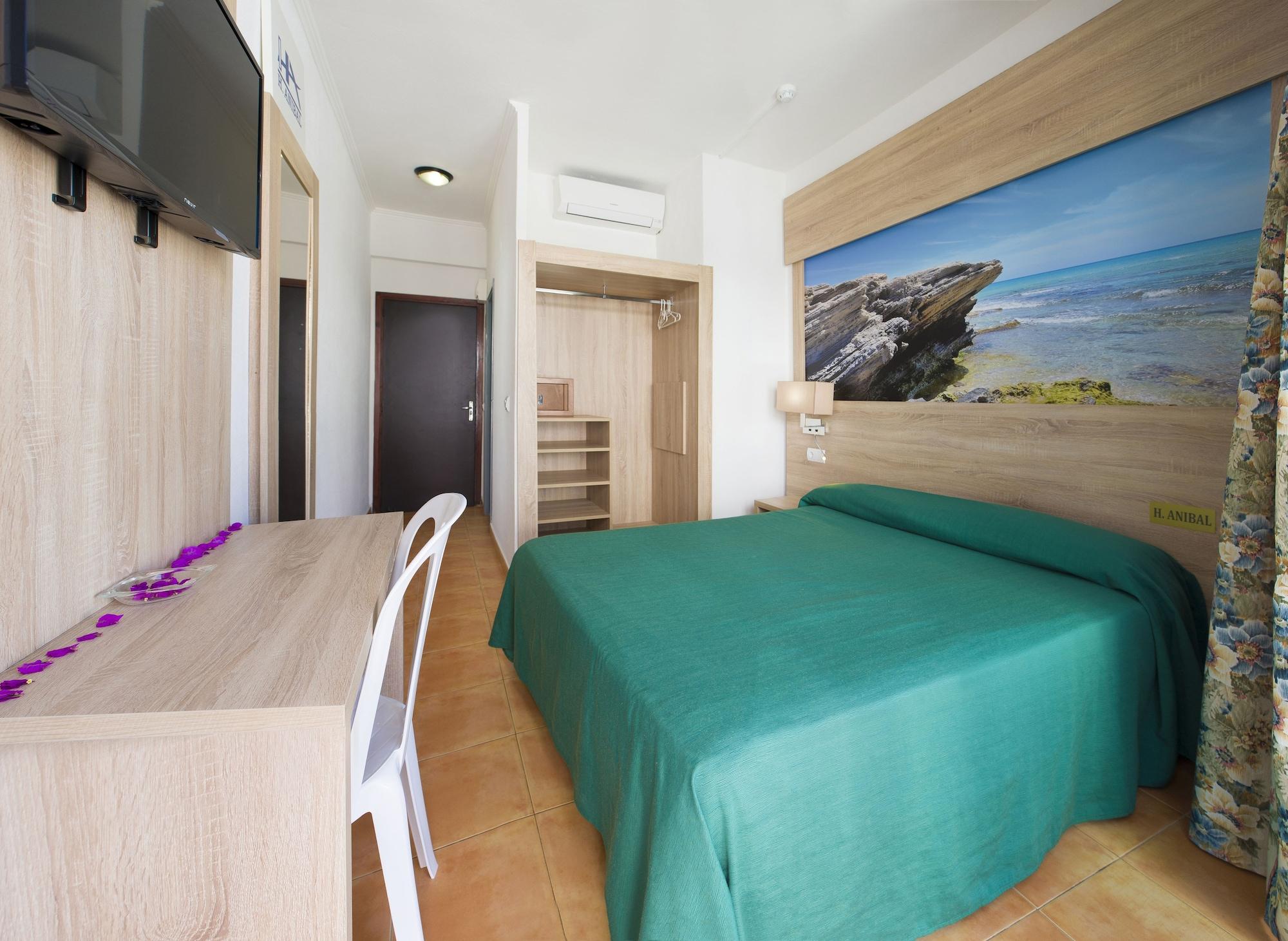 Hostal Anibal - Ab Group Sant Antoni de Portmany Екстериор снимка