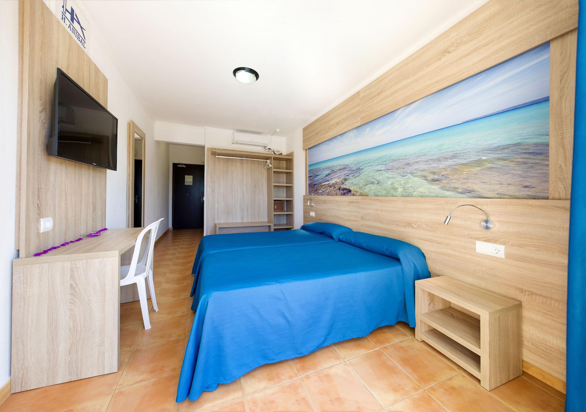 Hostal Anibal - Ab Group Hotel Sant Antoni de Portmany Екстериор снимка