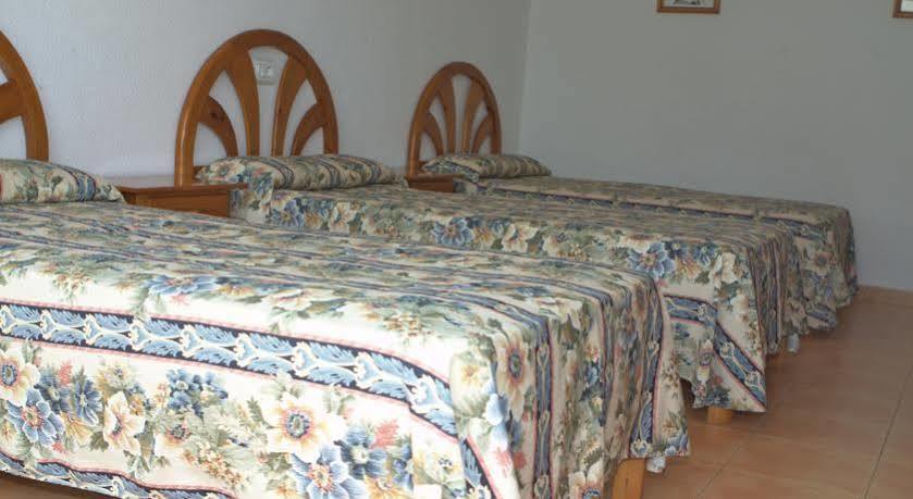 Hostal Anibal - Ab Group Sant Antoni de Portmany Екстериор снимка