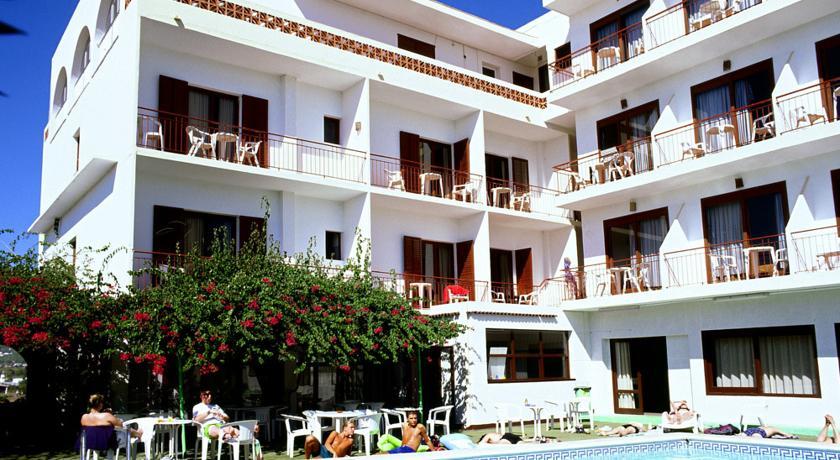 Hostal Anibal - Ab Group Hotel Sant Antoni de Portmany Екстериор снимка