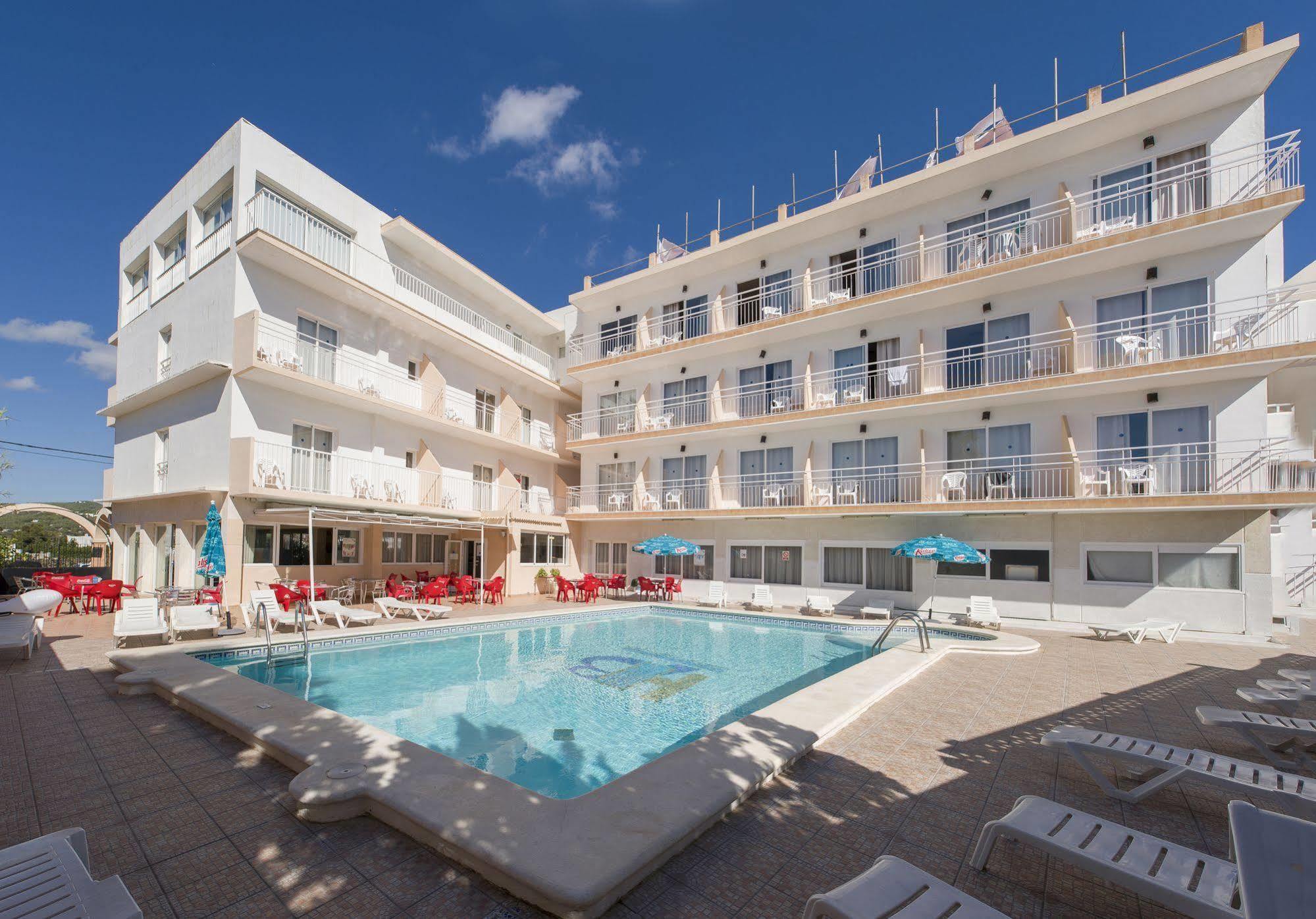 Hostal Anibal - Ab Group Sant Antoni de Portmany Екстериор снимка