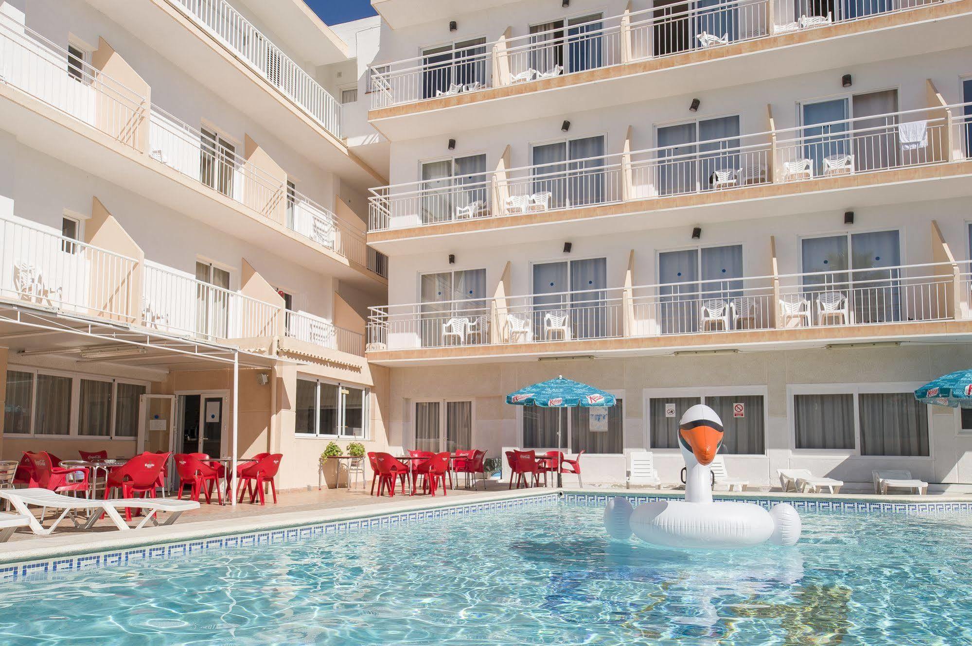 Hostal Anibal - Ab Group Sant Antoni de Portmany Екстериор снимка
